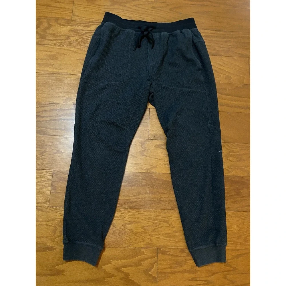Lululemon Mens Large At Ease Jogger Heathered Gray Black Textured Knit Pants